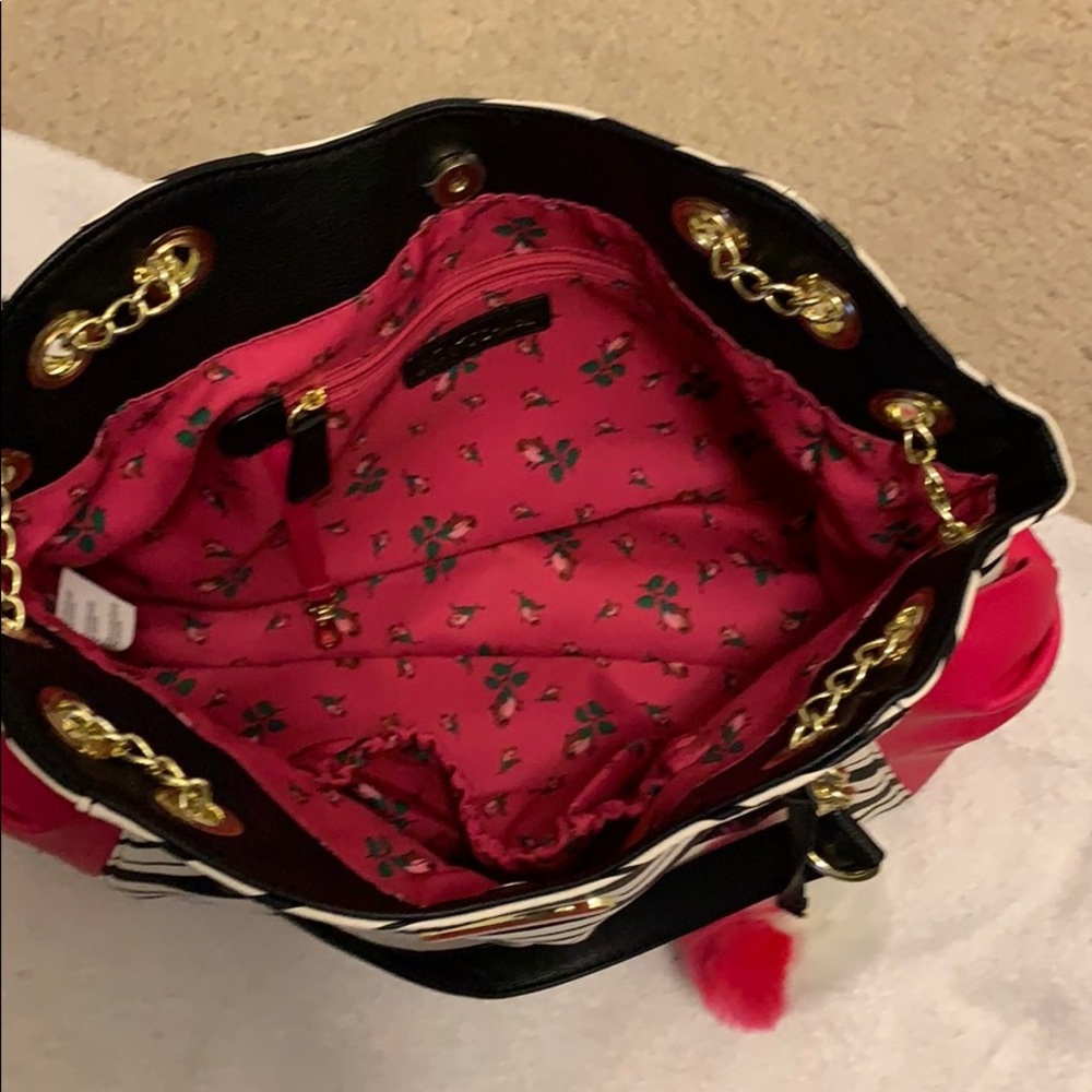 Bag - Picture 2 of 2